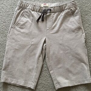 Levi’s short